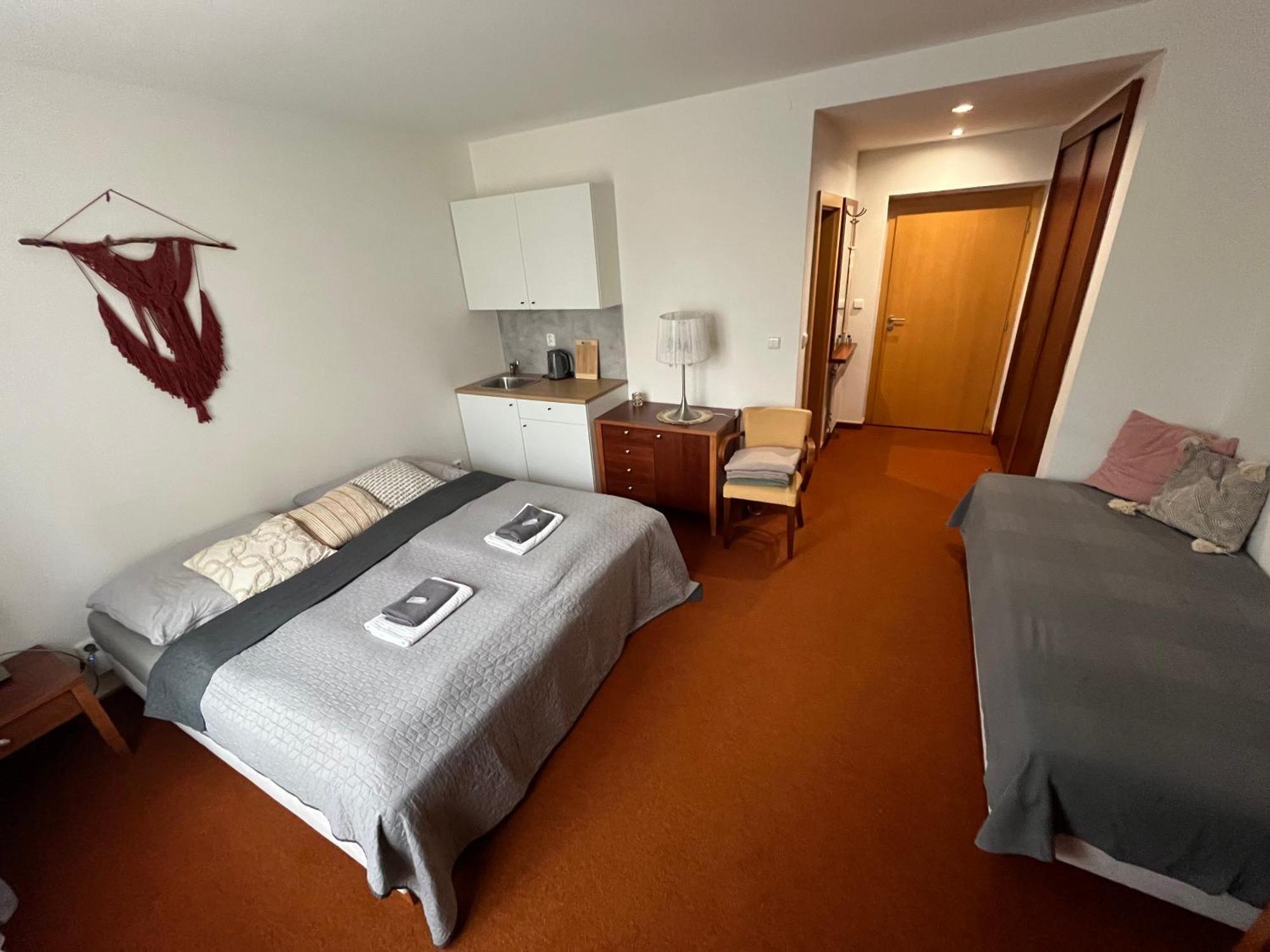 Simply Rooms Slavkov u Brna Exterior photo